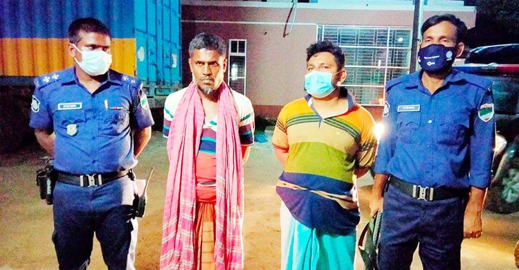 ৩ লাখ টাকার পলিথিনসহ গ্রেফতার ২