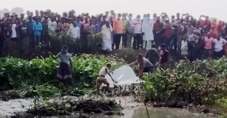 নিখোঁজের দু’মাস পর কচুরিপানার নিচে মিলল যুবকের লাশ