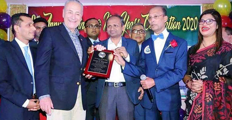 বাংলাদেশিরা একদিন হোয়াইট হাউসে নেতৃত্ব দেবে : মার্কিন সিনেটর