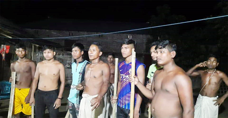 ঠাকুরগাঁওয়ে চুরি আতঙ্ক, রাত জেগে এলাকাবাসীর পাহারা