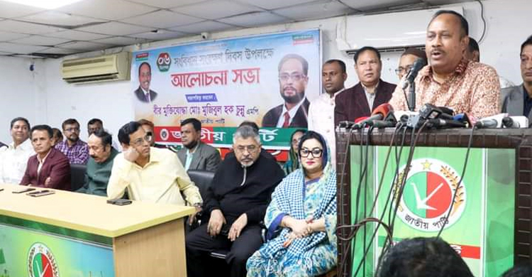 বড় কোনো দলের সঙ্গে জাতীয় পার্টি প্রেম করবে না: চুন্নু