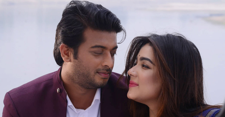 ‘যাও পাখি বলো তারে’ ছবির নতুন গান প্রকাশ