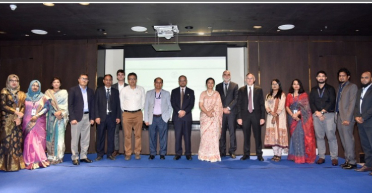 পোশাক খাতের নিরাপত্তা ও উন্নয়ন সহায়তায় সচেতনতামূলক সভা