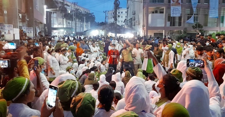 চট্টগ্রাম মেডিকেলে নার্সদের বিক্ষোভ কর্মসূচি প্রত্যাহার