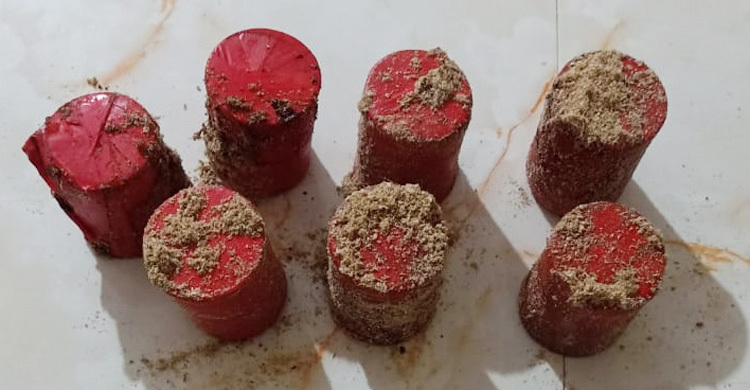 কোম্পানীগঞ্জে পরিত্যক্ত ককটেল উদ্ধার