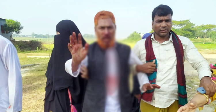 কেন্দ্রে স্বতন্ত্র প্রার্থীকে নৌকার সমর্থকদের মারধর