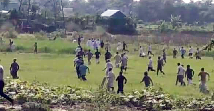 কুমিল্লায় আওয়ামী লীগ-বিএনপির ধাওয়া পাল্টাধাওয়া