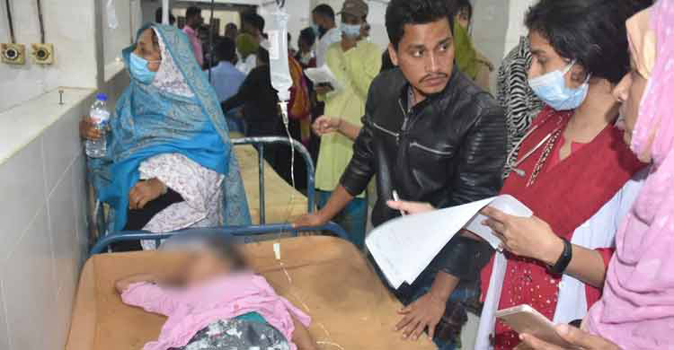 কুমিল্লায় বিস্ফোরণে দগ্ধ ৫ জন শেখ হাসিনা বার্ন ইনস্টিটিউটে ভর্তি