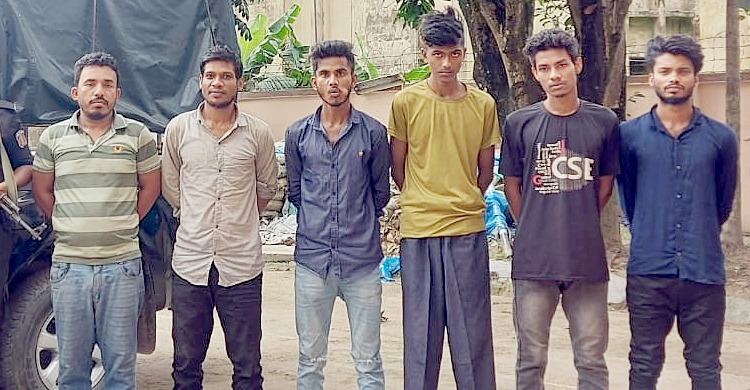 অপহরণ-ছিনতাই চক্রের মূলহোতাসহ গ্রেফতার ৬