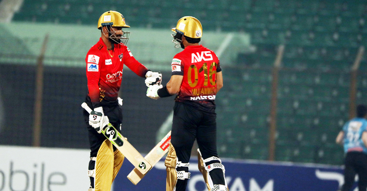 টানা তিন হারের পর অবশেষে জয়ের মুখ দেখলো কুমিল্লা