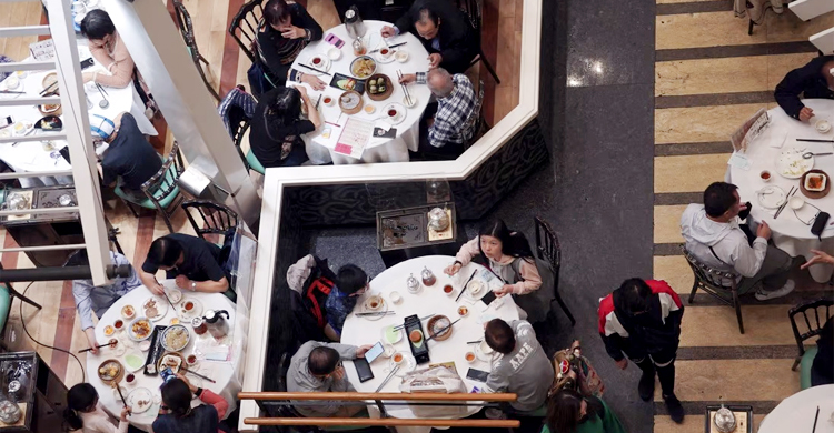 Hong Kong scraps flights, shuts bars, gyms