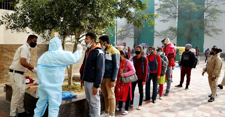 Weekend curfew imposed in Delhi