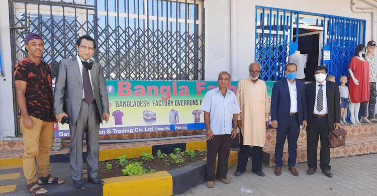 সুদানে বাংলাদেশিদের ব্যবসাপ্রতিষ্ঠান পরিদর্শন রাষ্ট্রদূতের