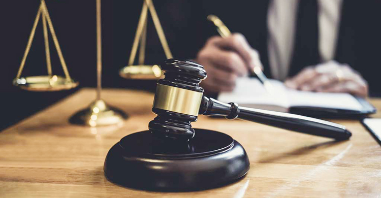 স্ত্রী ফ্যামিলি পেনশন পাবেন স্বামীকে খুন করলেও, রায় ভারতীয় আদালতে