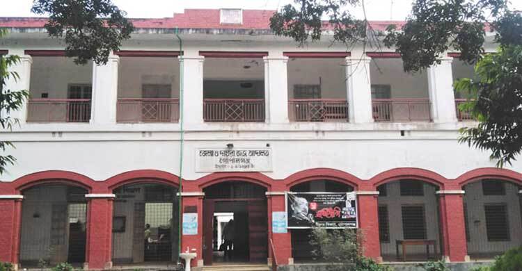 টুঙ্গিপাড়ায় স্কুলছাত্রী ধর্ষণ মামলার প্রধান আসামির আত্মসমর্পণ