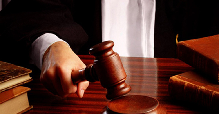 অধস্তন আদালতের এক-তৃতীয়াংশই নারী বিচারক