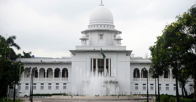 মোমবাতির আলোয় হাইকোর্টের বিচারকাজ