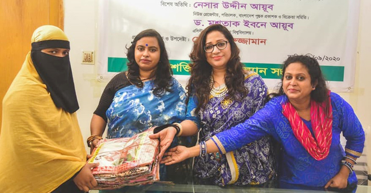 ৪০ জন নারীকে উদ্যোক্তা বানাতে অনুদান