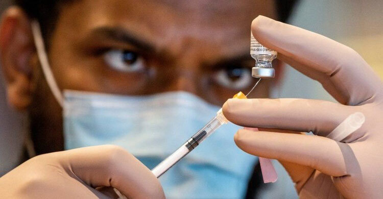 Covid: US backs waiver on vaccine intellectual property