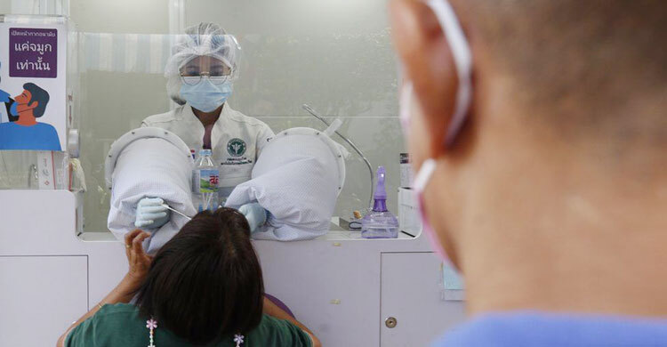 Covid: Omicron and Delta driving tsunami of cases - WHO