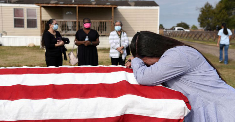 COVID claims 1 million US lives