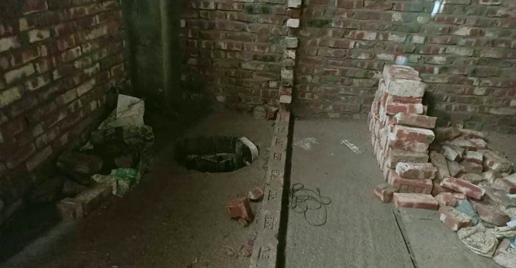 কক্সবাজারে সেপটিক ট্যাংকে নেমে দুই শ্রমিকের মৃত্যু