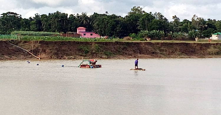 যেকোনো সময় বিলীন হয়ে যাবে দুটি গ্রাম