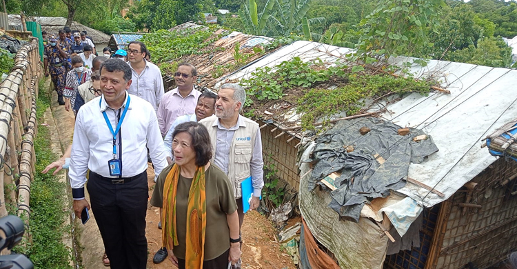 রোহিঙ্গা ক্যাম্প পরিদর্শনে জাতিসংঘের মিয়ানমার বিষয়ক বিশেষ দূত