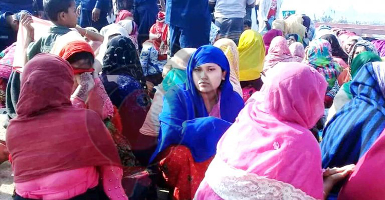 বঙ্গোপসাগরে রোহিঙ্গা বোঝাই ট্রলারডুবির ঘটনায় মামলা, আটক ৮