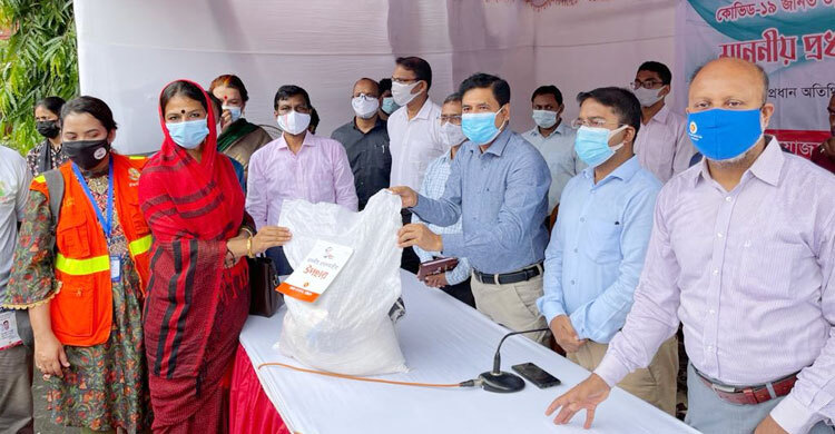 তৃতীয় লিঙ্গের জনগোষ্ঠীকে চাকরি দেয়ার ঘোষণা চট্টগ্রামের ডিসির
