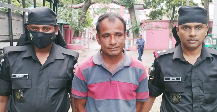 রাউজানে প্রবাসী খুন: চার বছর পালিয়ে থেকে ধরা কালন মেম্বার