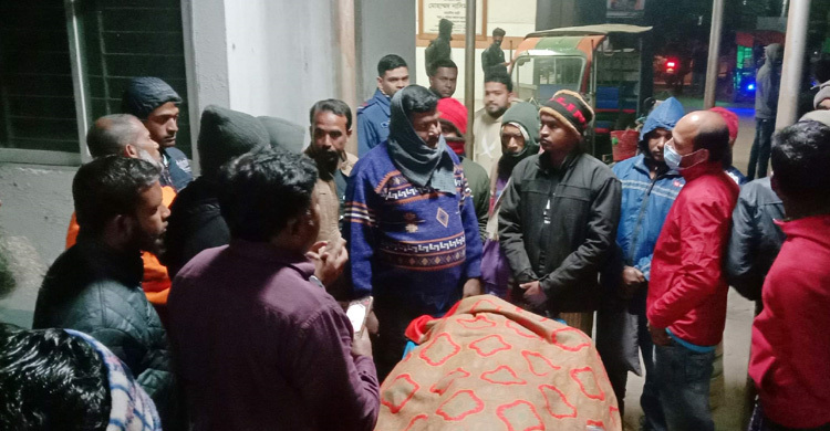 চুয়াডাঙ্গায় মোটরসাইকেলের নিয়ন্ত্রণ হারিয়ে কাঠমিস্ত্রি নিহত