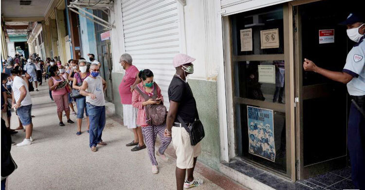 Cuba lifts Havana lockdown as coronavirus cases fall
