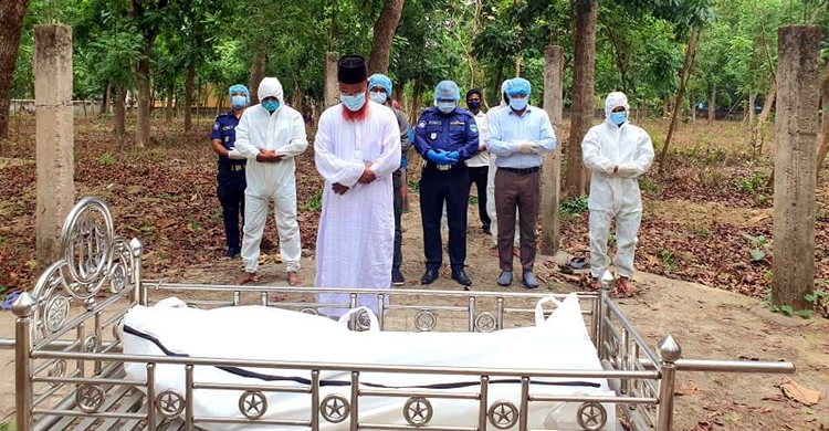 দাফন না করে পালালেন ইসলামিক ফাউন্ডেশনের পাঁচ আলেম