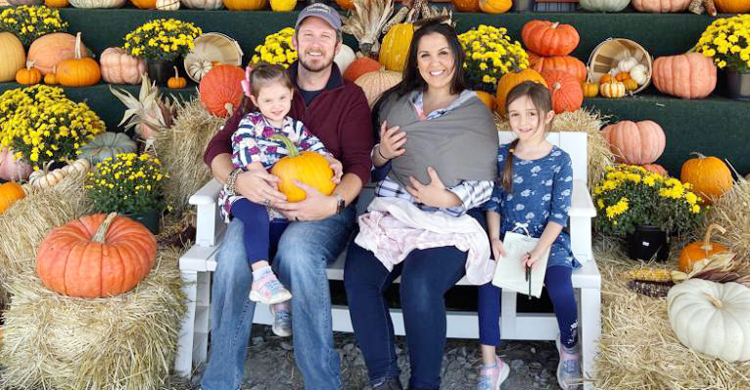 তিন বোনের জন্মদিনই ২৫ আগস্ট, কিন্তু কেউ জমজ নয়!