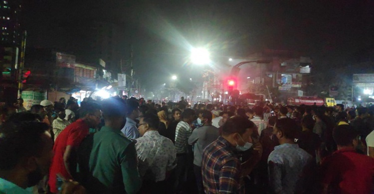 সাত কলেজের শিক্ষার্থীদের আন্দোলনে চরম ভোগান্তি যাত্রীদের
