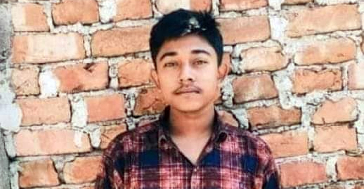 বন্ধুর সঙ্গে ঘুরতে বের হয়ে প্রাণ গেলো এসএসসি পরীক্ষার্থীর