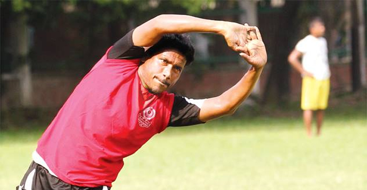 মোহামেডানকে তিনের মধ্যে নিতে চান নতুন কোচ আলফাজ