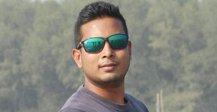 পঞ্চগড়ে ট্রাক্টরের ধাক্কায় প্রাণ গেলো বাবা-ছেলের