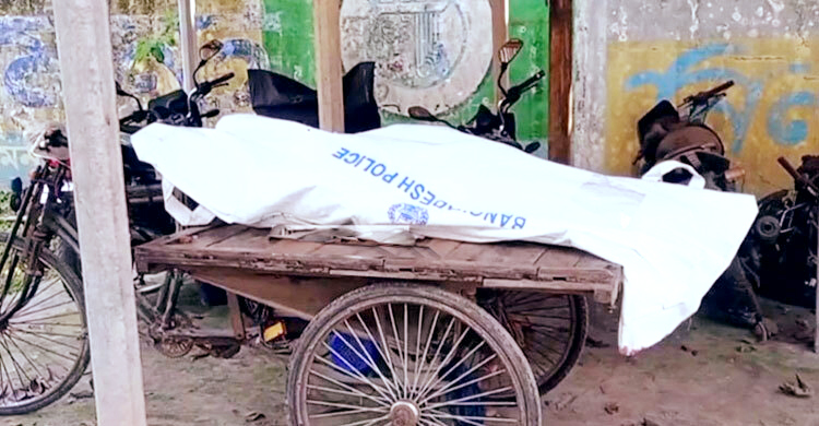 মেশিনে সরিষা ভাঙানো দেখতে গিয়ে প্রাণ গেলো বৃদ্ধের