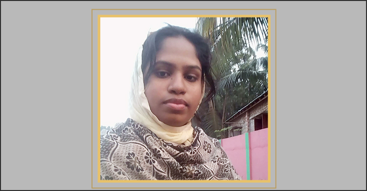 বেনারসি শাড়ি গায়ে নারীর ঝুলন্ত মরদেহ উদ্ধার