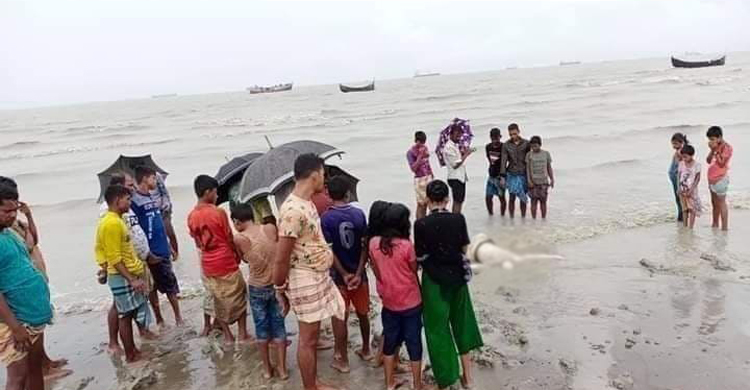 আনোয়ারায় সাগর চরে মিলল অজ্ঞাত ব্যক্তির মরদেহ