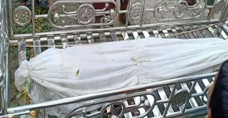 ভাতিজার ছোড়া ইটের আঘাতে চাচার মৃত্যু