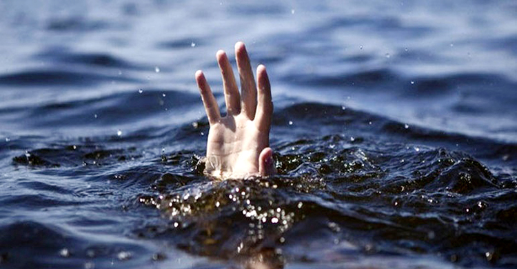 ভৈরব নদে গোসলে নেমে স্কুলছাত্রের মৃত্যু