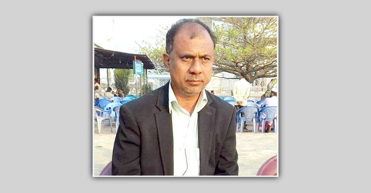 বাড়িতে পুলিশ দেখে আসামির মৃত্যু