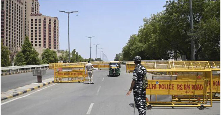 Delhi: Lockdown till June 7, rules for unlocking out
