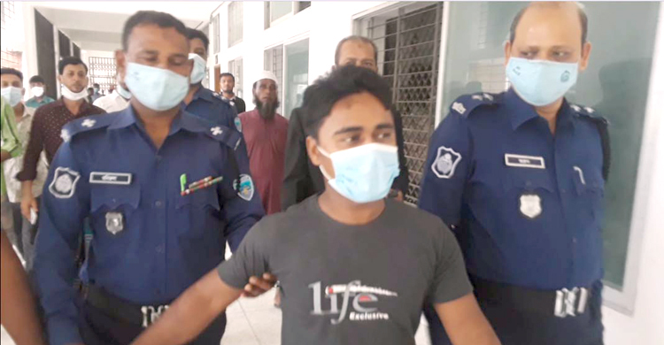 নারীকে বিবস্ত্র করে নির্যাতন : সাত দিনের রিমান্ডে দেলোয়ার