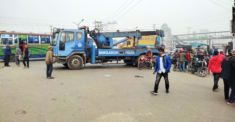 ইপিজেড-আশুলিয়া-টঙ্গী সড়ক বন্ধ