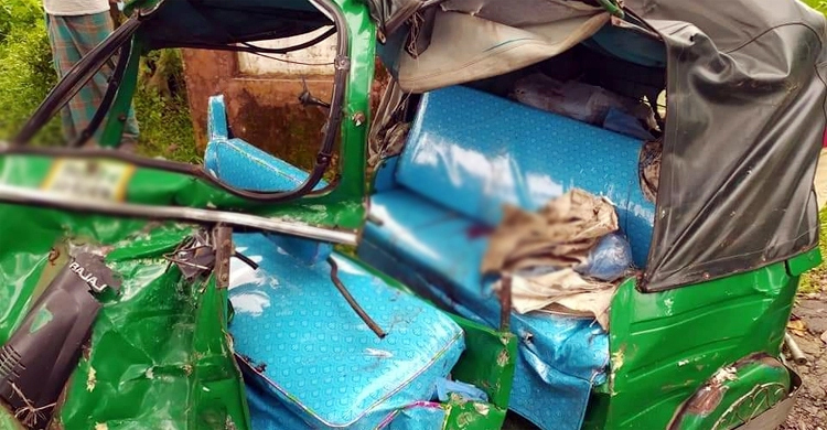 কুমিল্লায় নিহত বেড়ে ৪, সবাই এক পরিবারের