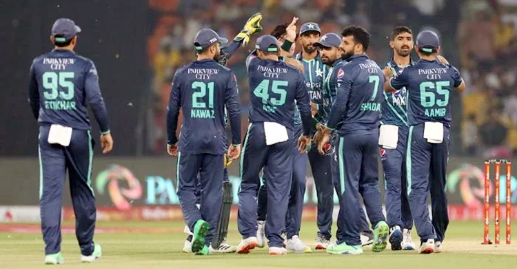‘বিশ্বকাপের প্রথম রাউন্ড থেকে বাদ পড়তে পারে পাকিস্তান’